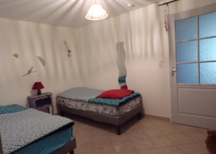 La Grange Alojamento de Acomodação e Pequeno-almoço Dieulivol